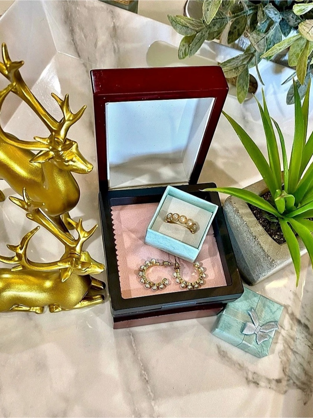 NWT 3 Piece Pearl & Golden Earrings & Ring Set